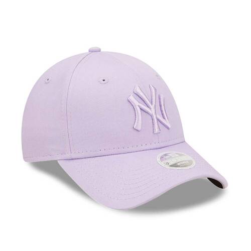 New Era 9FORTY Women New York Yankees League Essential Adjustable Purple Cap - Cap On
