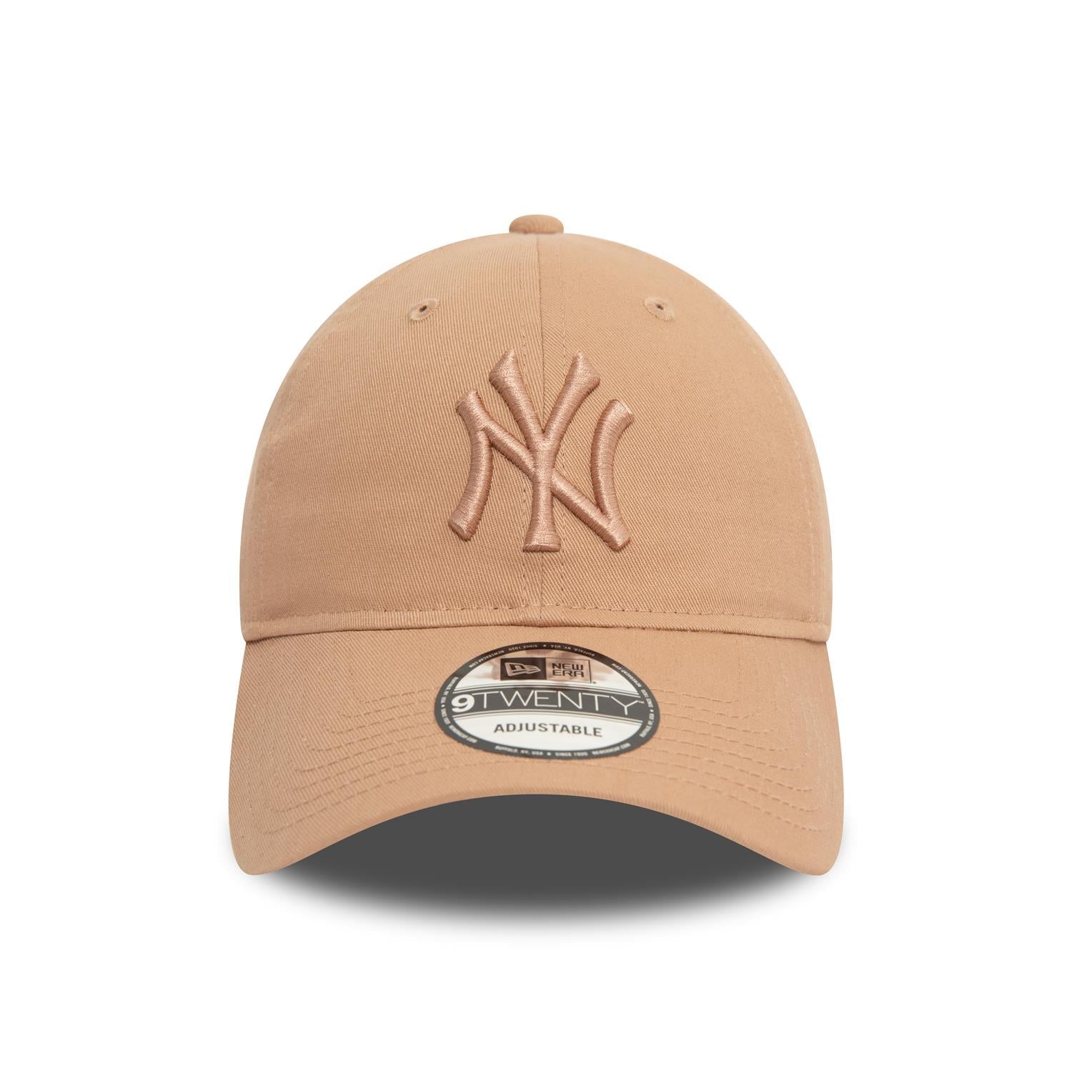 New Era New York Yankees 9TWENTY League Essential Cap - Cap On