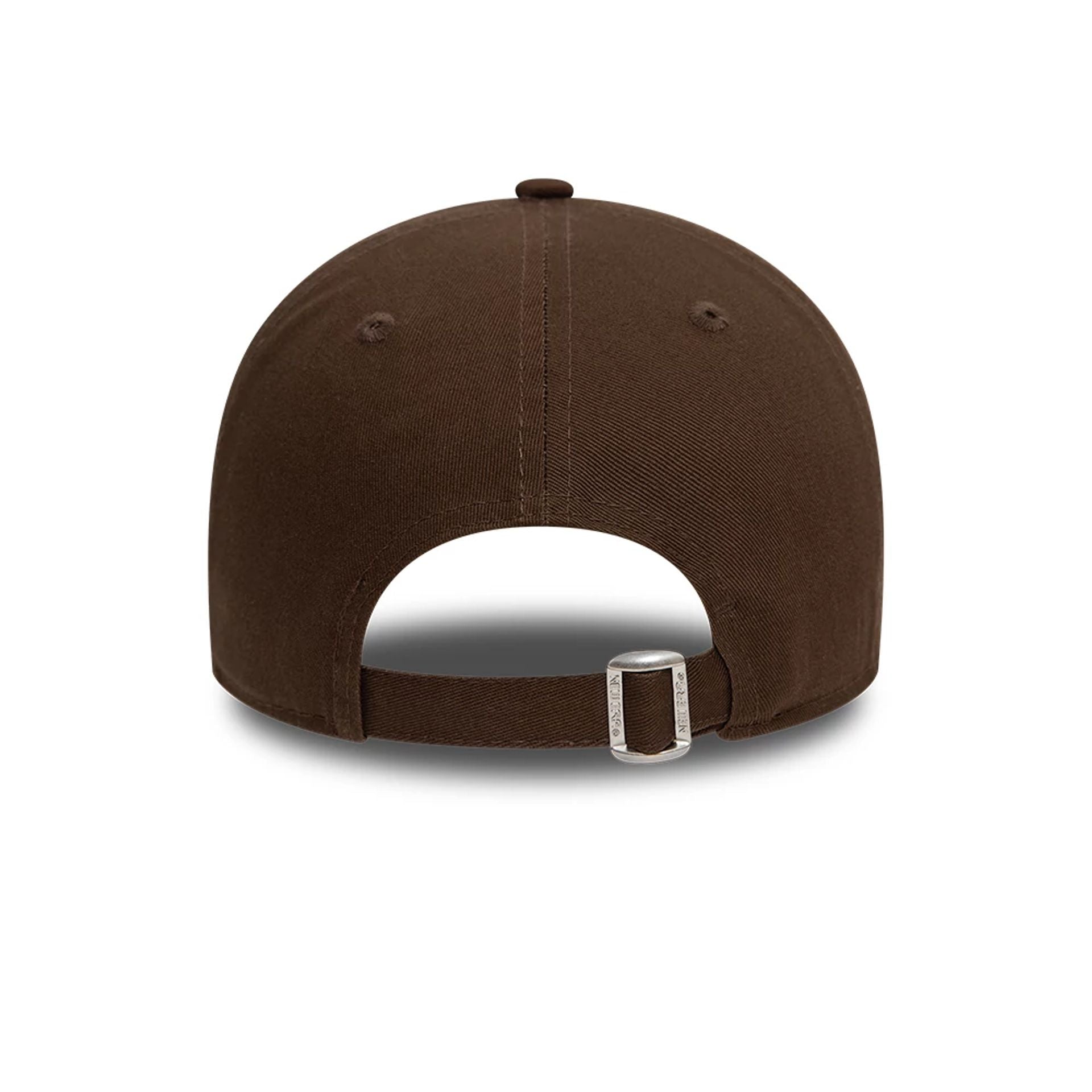 New Era New York Yankees League Essential Dark Brown 9TWENTY Adjustable Cap - Cap On