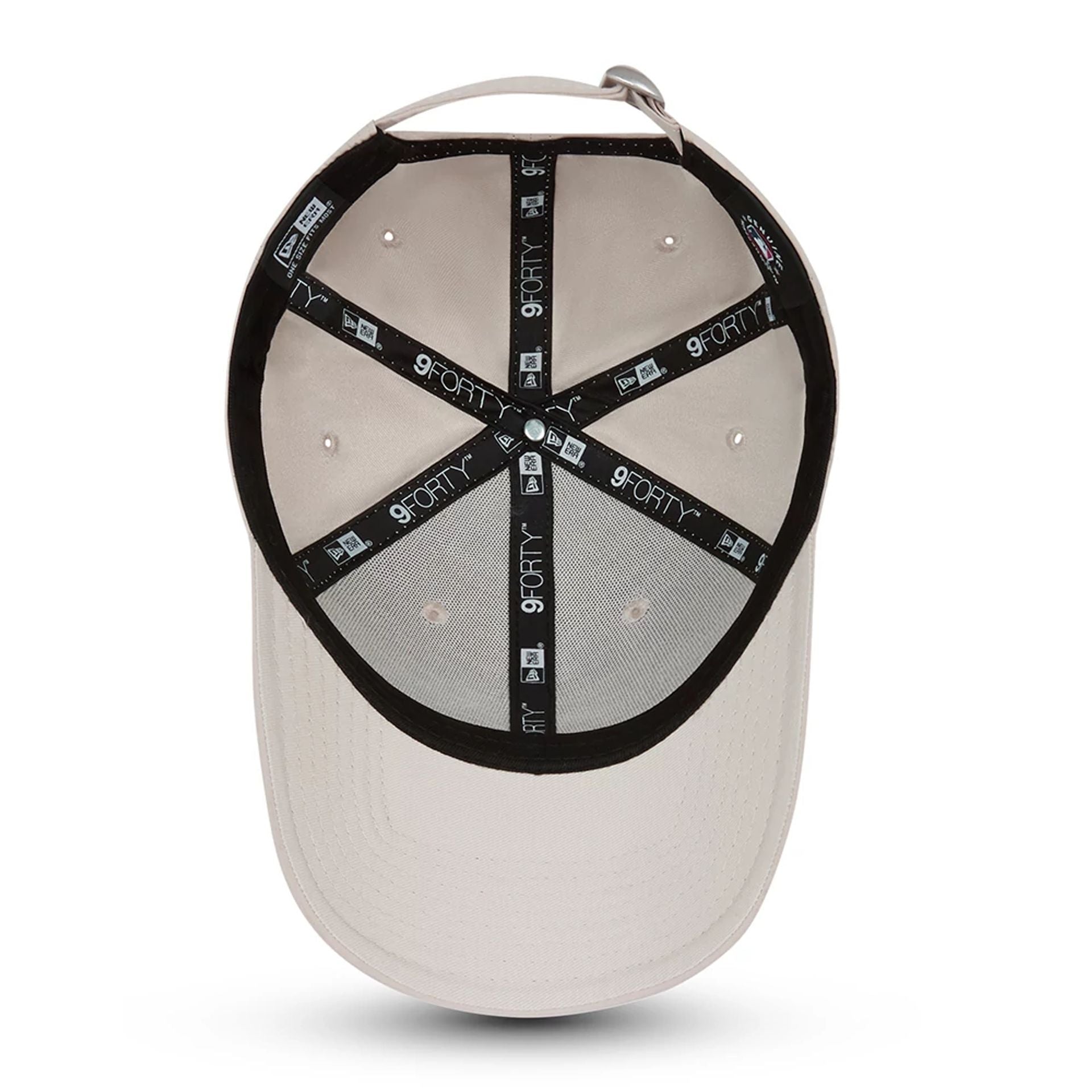 New Era New York Yankees Tonal Stone 9FORTY Cap - Cap On