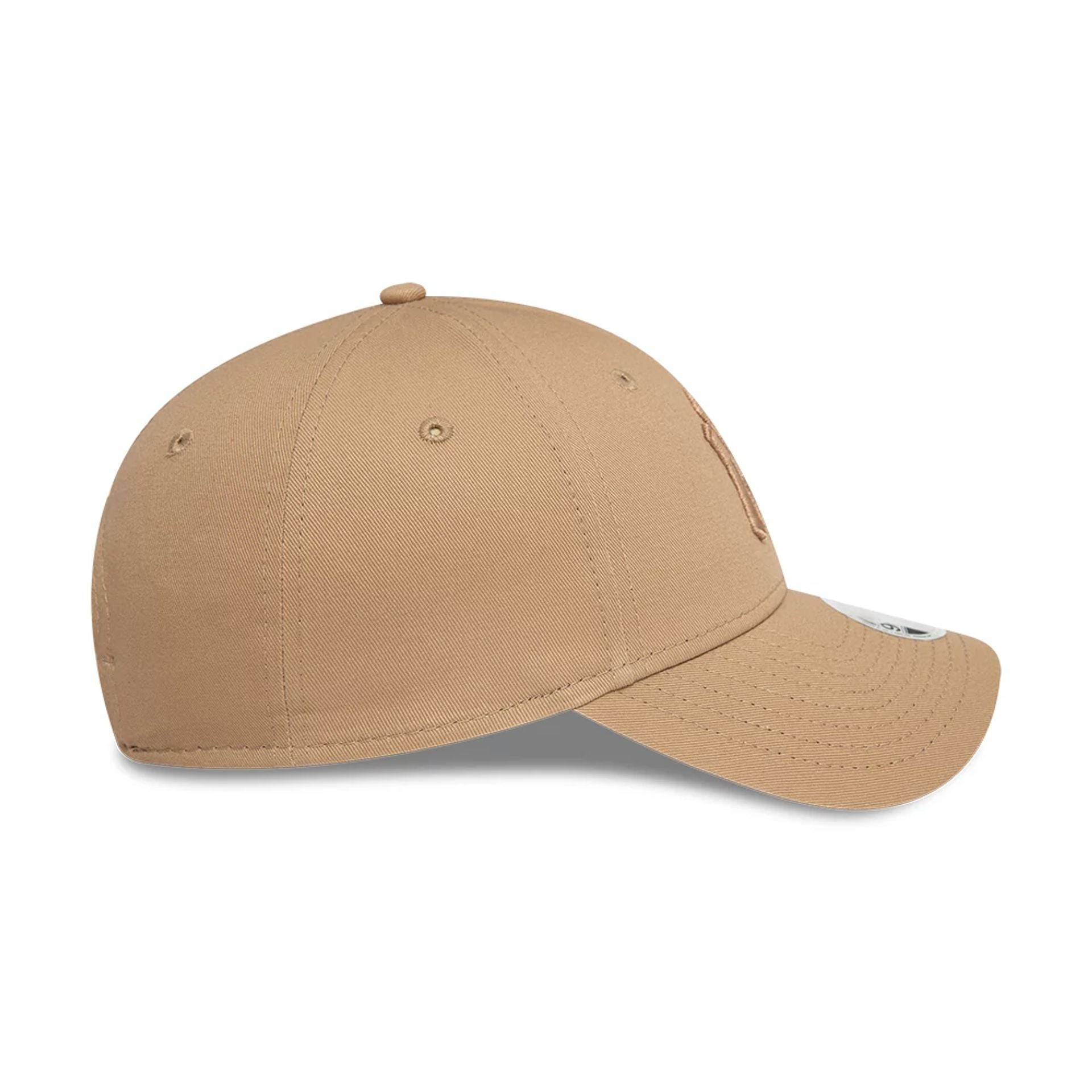 New Era New York Yankees Womens League Essential Light Beige 9FORTY Adjustable Cap - Cap On