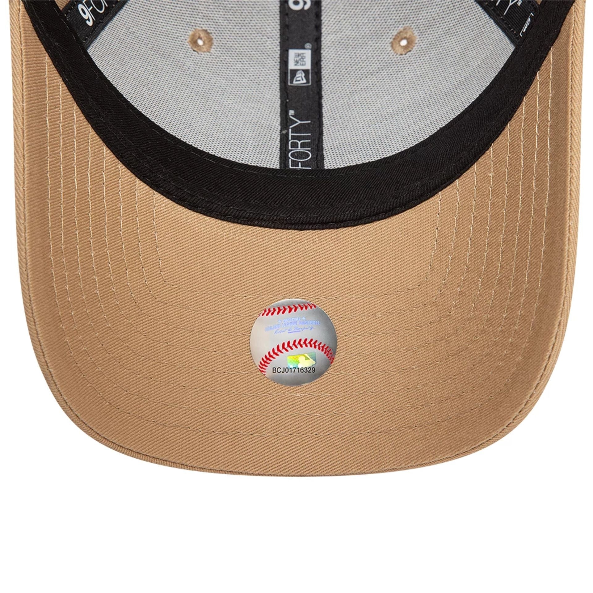 New Era New York Yankees Womens League Essential Light Beige 9FORTY Adjustable Cap - Cap On