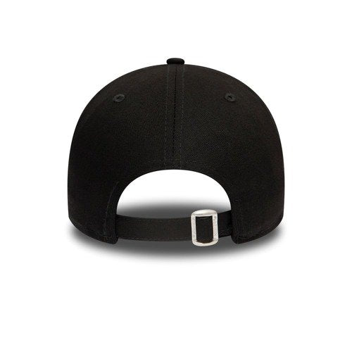 New York Yankees Essential Womens Black 9FORTY Cap - Cap On