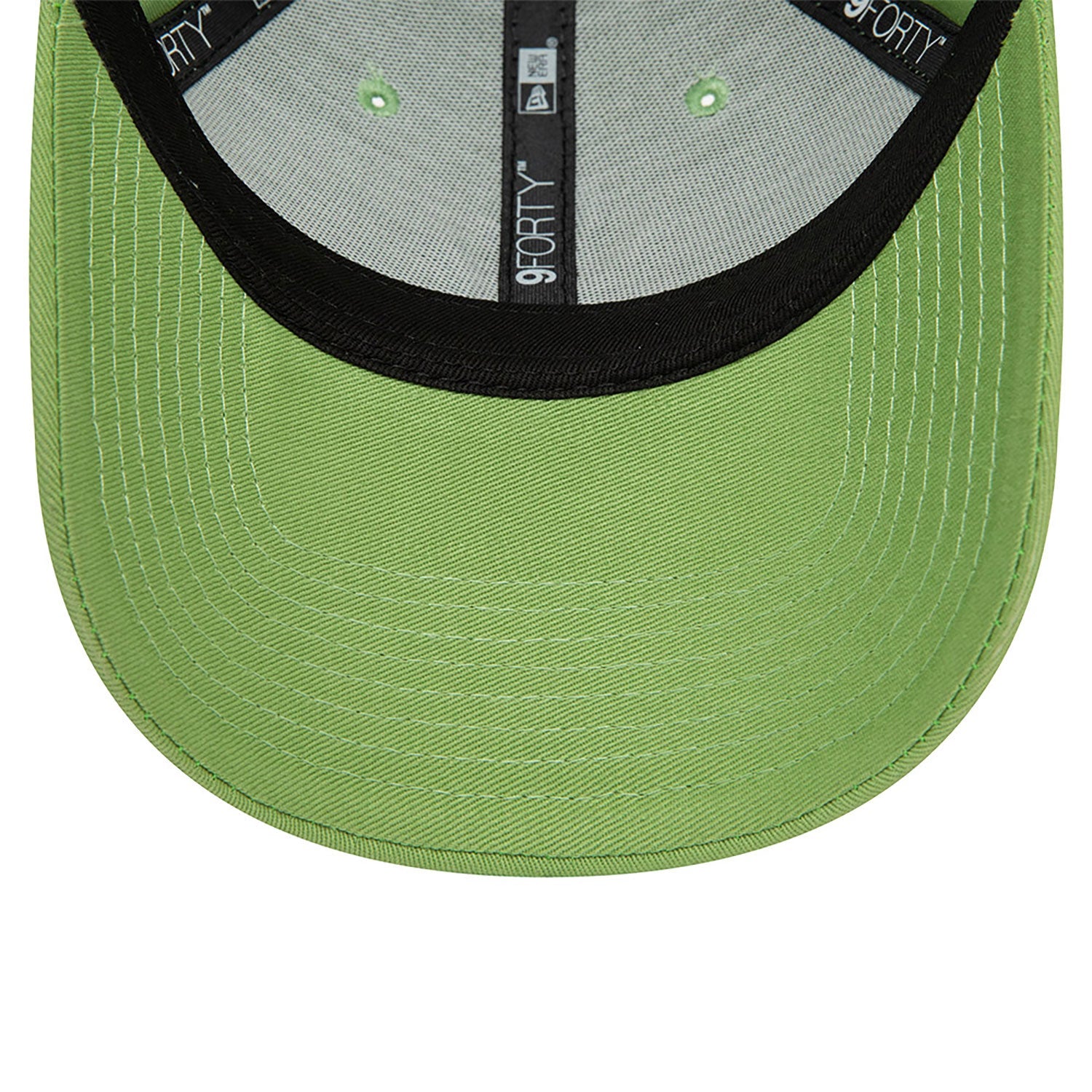 New Era New York Yankees Youth League Essential Green 9FORTY Adjustable Cap (Youth) - Cap On